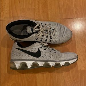 Women’s Nike Air Max